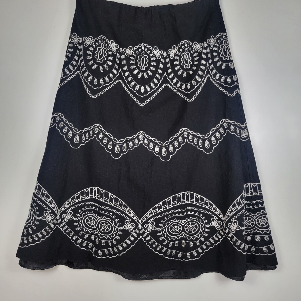 Sara Isabella Embroidered Linen Blend Full Length Skirt, Lined, EUC, size Large